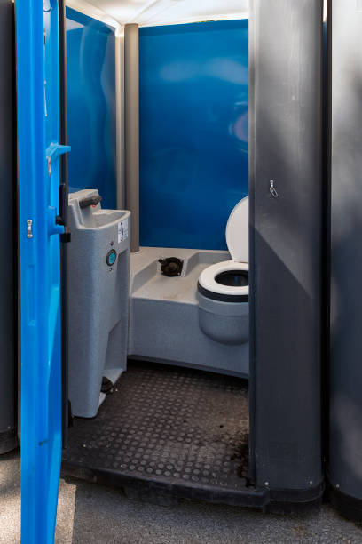 Best Portable restroom trailer rental  in Senath, MO